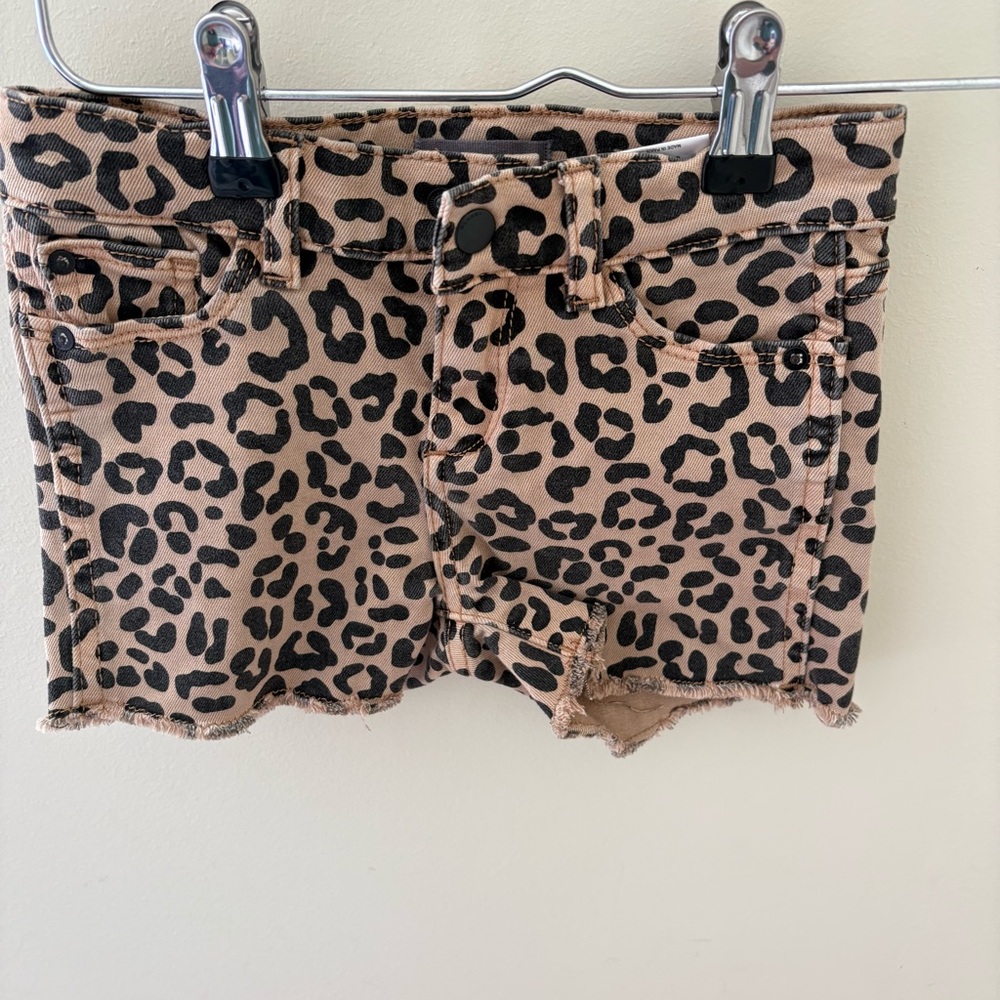 Leopard Print Kids Shorts DL1961 size 6